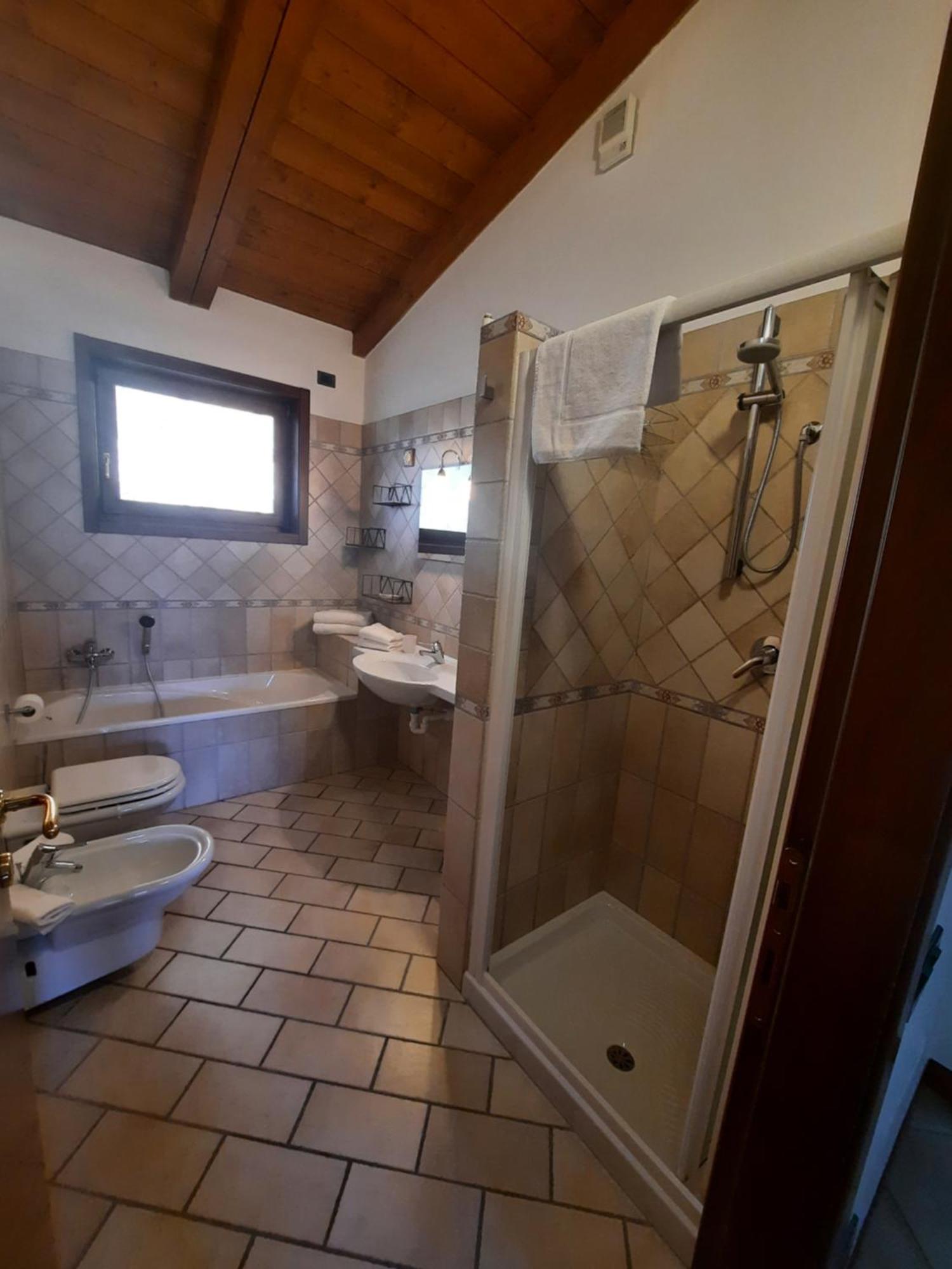 Villa Duno A Un Passo Da Citta Alta Clanezzo Buitenkant foto